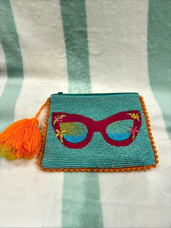Antik Kraft Handbags - Antik Kraft Beeded Embroidered Sunglasses Cosmetic Pouch in Green & Pink